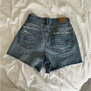American Eagle 90s Boyfriend Denim Shorts